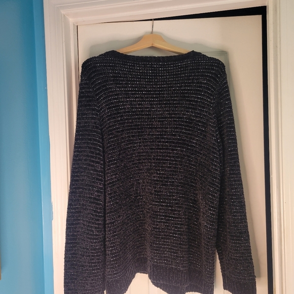 Black Sweater - Picture 2 of 6